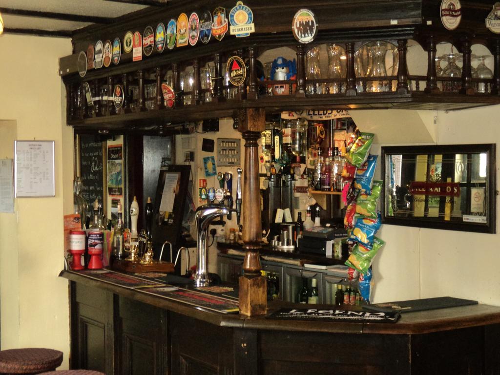 Ostler Inn Uffculme Dış mekan fotoğraf